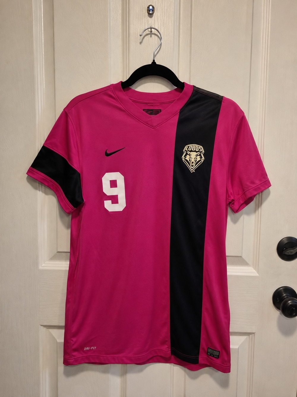 Nike Authentic UNM Lobos Soccer Jersey #9 Pink Dri-FIT Size Large